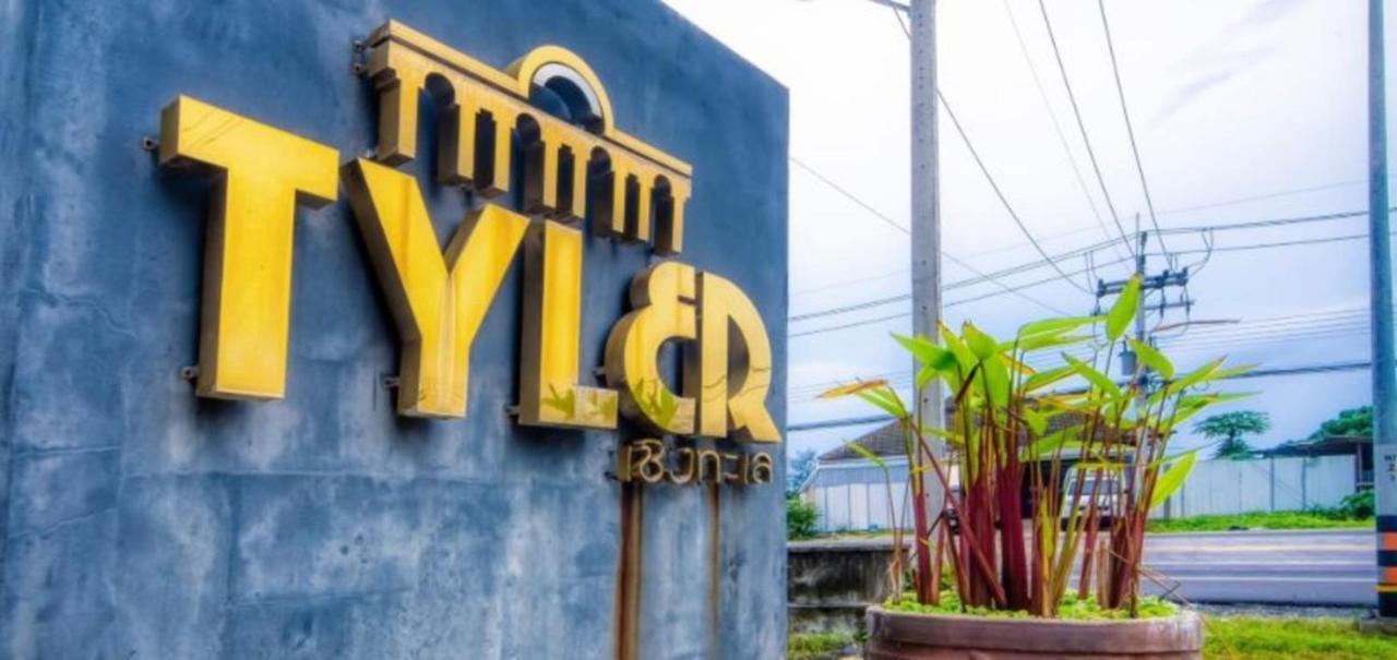 Tyler Cherngtalay Ban Pak Lak Esterno foto